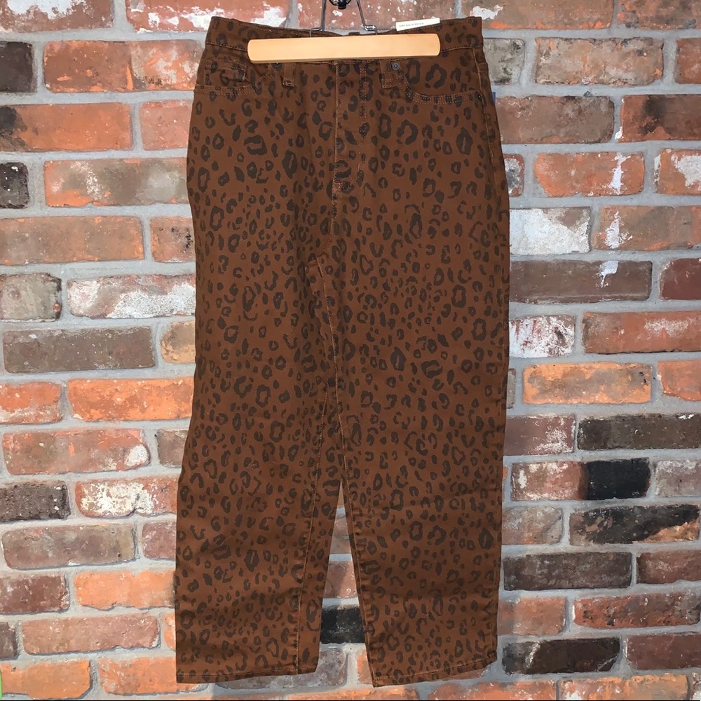 Leopard print vintage straight denim jeans
